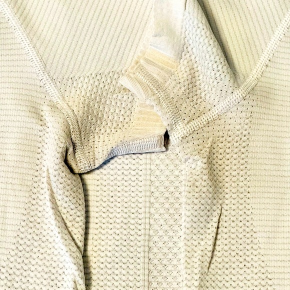 Lululemon Swiftly Tech SS 2.0 White Size 10 - Picture 4 of 4